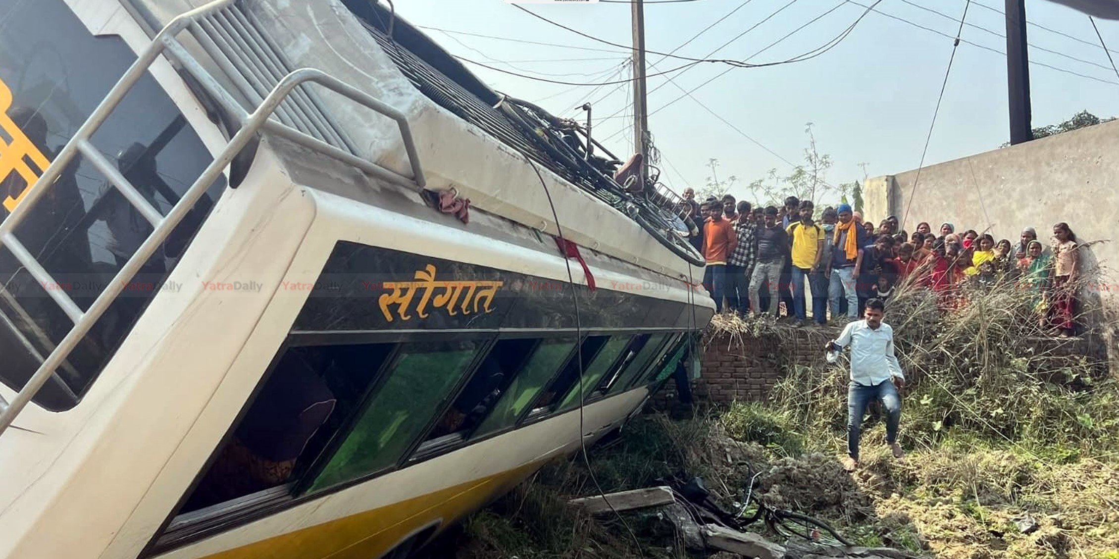 गौरमा बस दुर्घटना, यात्रु सुरक्षित